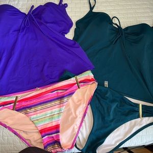 2 women’s tankini bra size tops